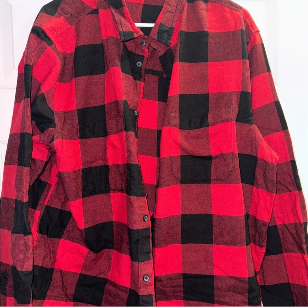 H&M Red and Black Checkered Men's Shirt